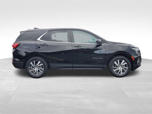Certified 2024 Chevrolet Equinox LT w/ LPO, Floor Liner Package AWD/4WD image 6