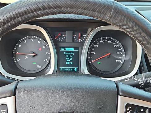 Used 2016 Chevrolet Equinox LT image 11