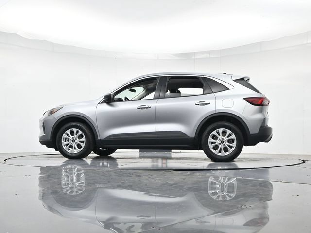 Certified 2024 Ford Escape Active AWD/4WD image 39