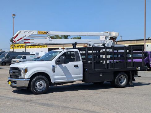 Used 2018 Ford F350 XL w/ XL Value Package RWD image 4
