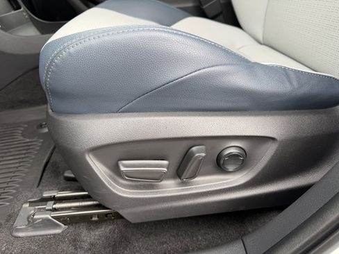 Used 2023 Subaru Solterra AWD image 15