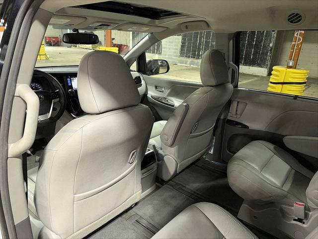 Certified 2017 Toyota Sienna XLE w/ XLE Navigation Package AWD/4WD image 30