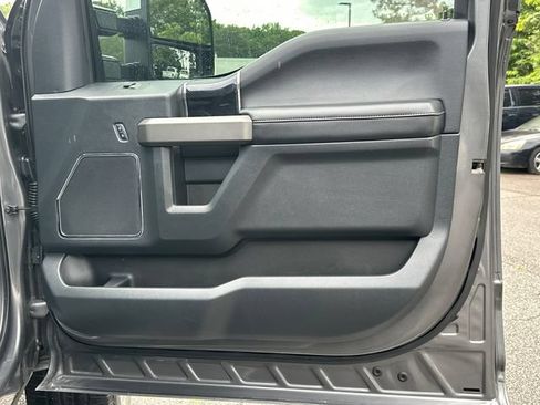 Used 2022 Ford F350 Platinum AWD/4WD image 14