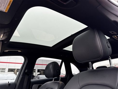 Used 2022 Mercedes-Benz GLC 300 image 26