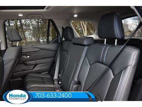 New 2026 Honda Pilot Touring image 29