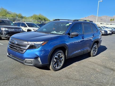 Used 2026 Subaru Forester Premium AWD/4WD image 6