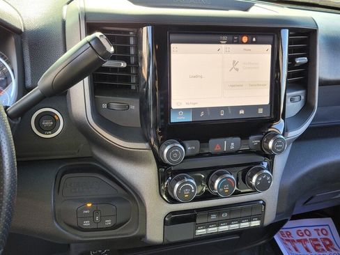 Used 2025 RAM 3500 Tradesman w/ Chrome Appearance Group image 18