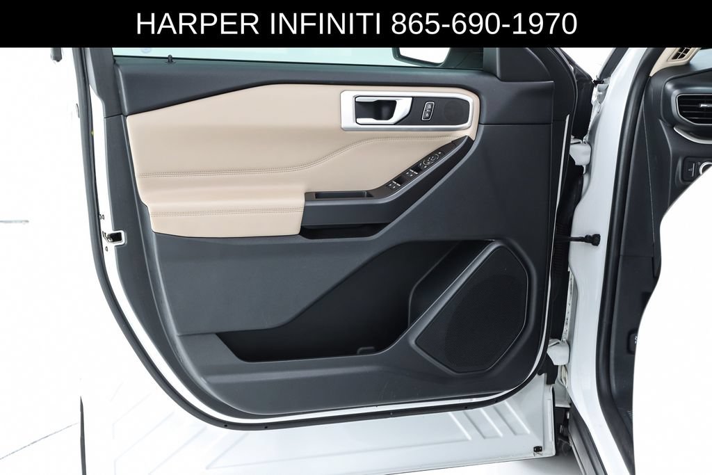 Used 2020 Ford Explorer XLT w/ Equipment Group 202A RWD image 19