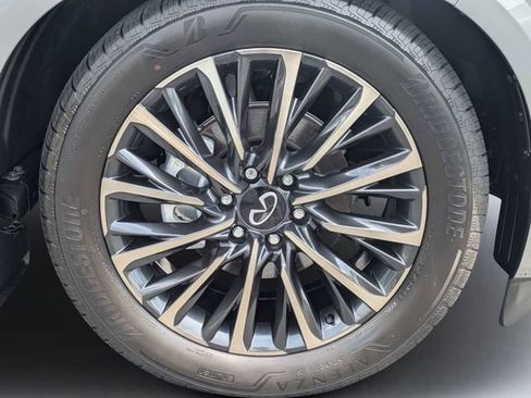 Used 2026 INFINITI QX80 Autograph w/ Premium Cargo Package AWD/4WD image 11