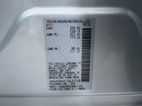 Certified 2025 Nissan Leaf S image 12