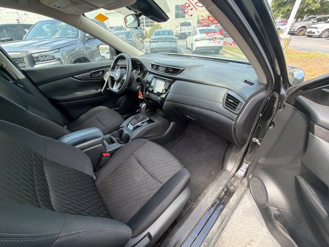 Used 2019 Nissan Rogue S AWD/4WD image 26