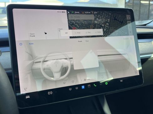 Used 2021 Tesla Model 3 Standard Range Plus image 13