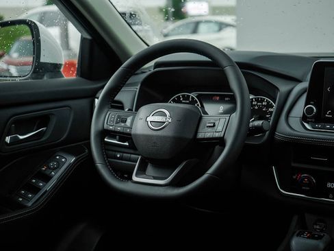 New 2026 Nissan Rogue SV w/ SV Premium Package image 16