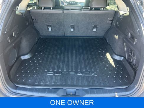 Used 2023 Subaru Outback Limited AWD/4WD image 4