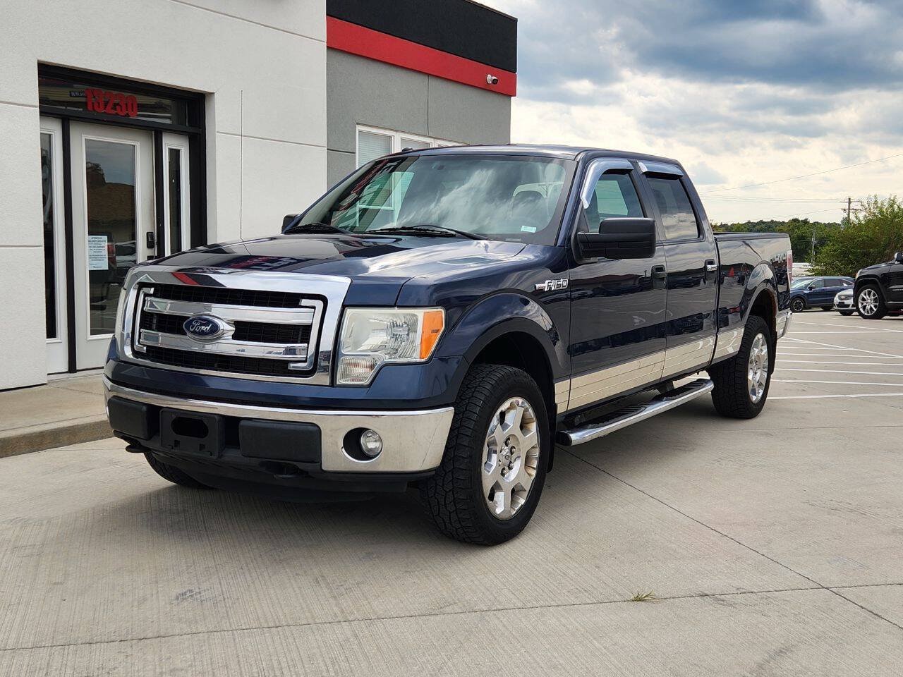 Used 2013 Ford F150 XLT w/ Trailer Tow Pkg AWD/4WD image 2
