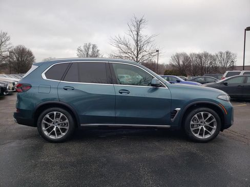 New 2026 BMW X5 xDrive50e w/ Executive Package AWD/4WD image 3