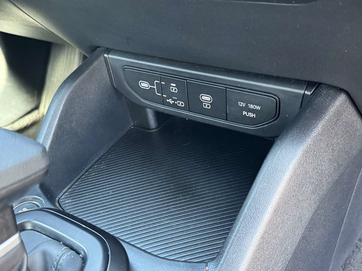 Used 2026 Kia K4 FWD image 17
