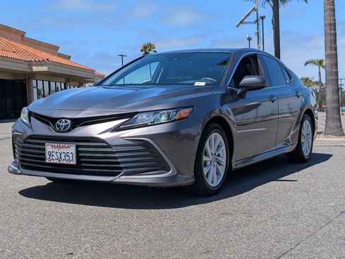 Used 2023 Toyota Camry LE w/ Protection Package (Q2) (TMS) FWD image 11