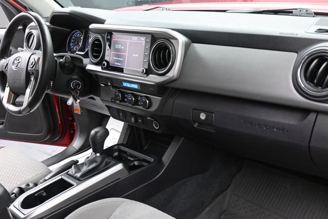 Used 2022 Toyota Tacoma SR5 RWD image 28