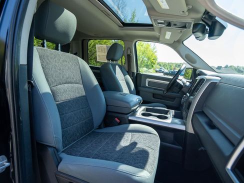 Used 2019 RAM 1500 Warlock AWD/4WD image 18