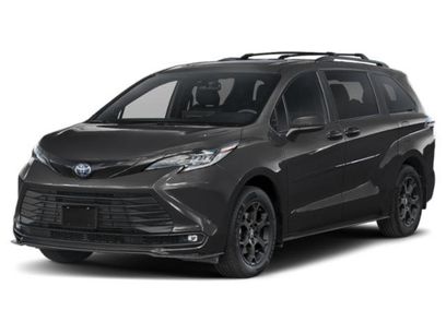 New 2026 Toyota Sienna XLE Woodland Edition