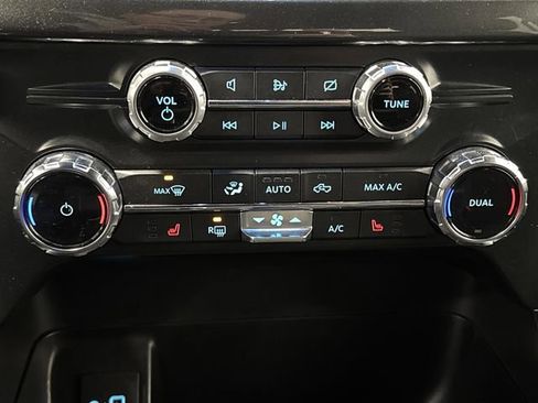 Used 2022 Ford F150 XLT w/ Equipment Group 302A High image 21