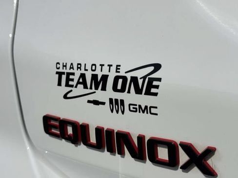 Used 2022 Chevrolet Equinox Premier AWD/4WD image 33