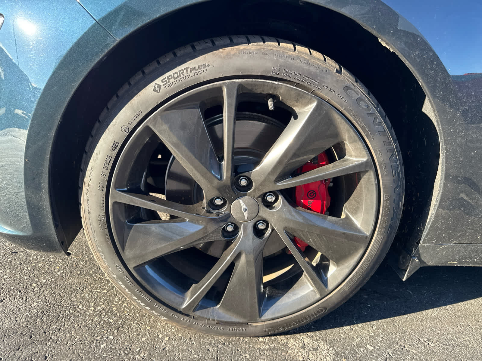 Used 2023 Genesis G70 3.3T w/ Sport Prestige Package AWD/4WD image 12