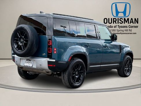 Used 2023 Land Rover Defender 110 S image 4