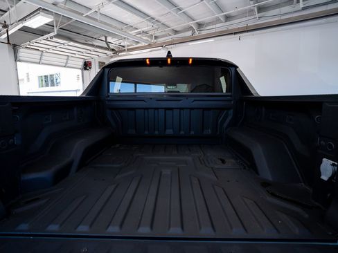 Used 2024 GMC Hummer EV 3X w/ LPO, Illumination Package image 63