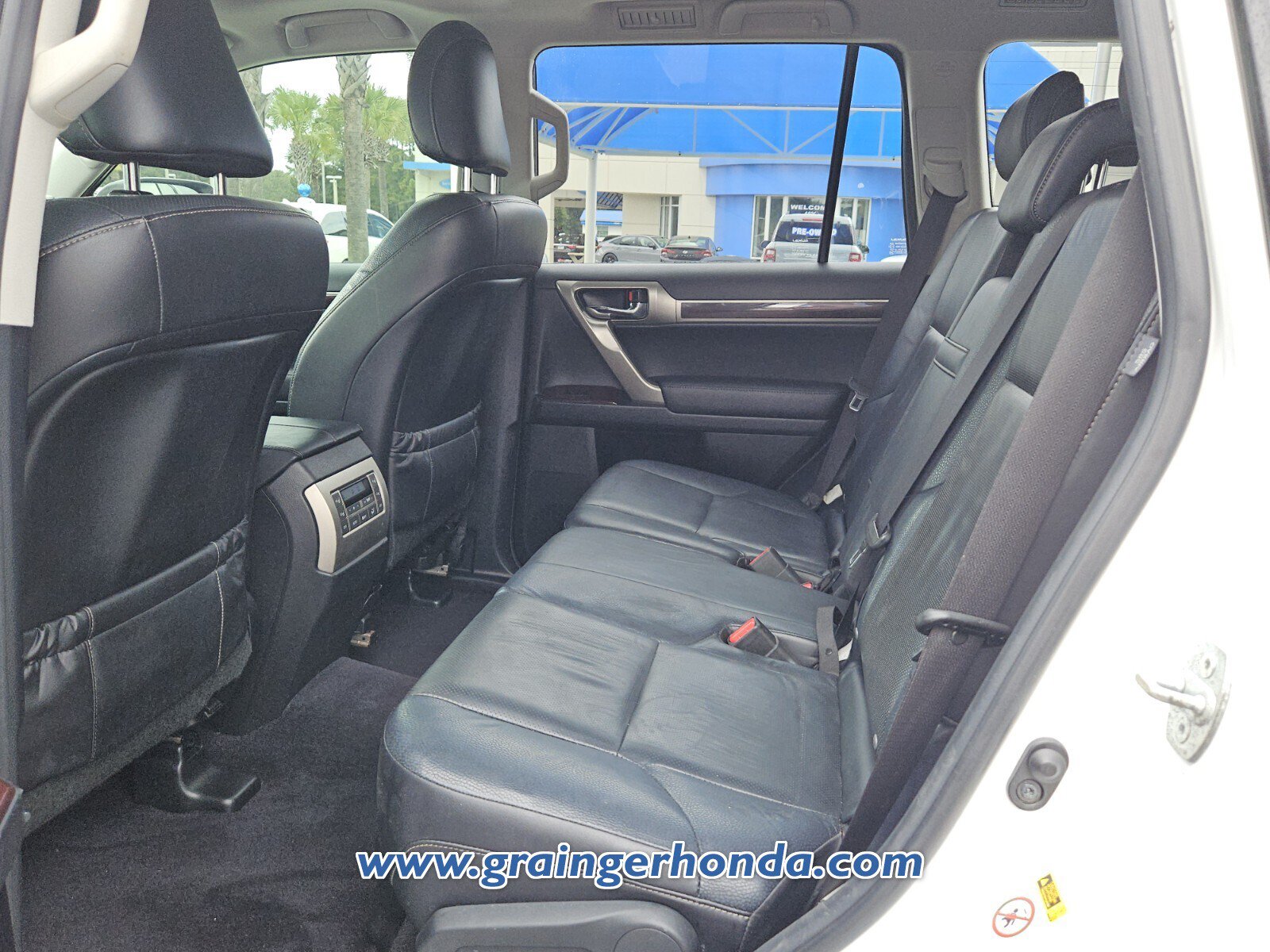 Used 2015 Lexus GX 460 w/ Premium Package AWD/4WD image 11