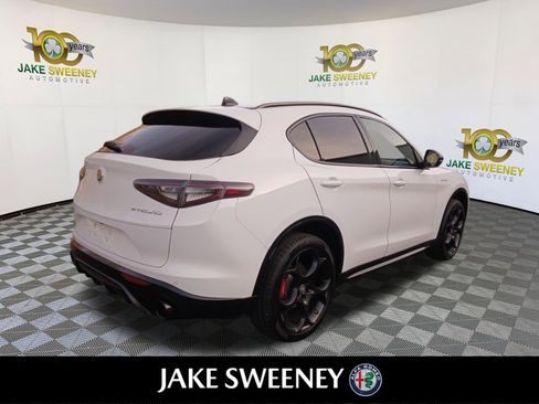 New 2026 Alfa Romeo Stelvio Sprint image 8