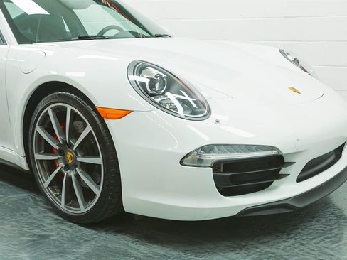 Used 2013 Porsche 911 Carrera 4S AWD/4WD image 35