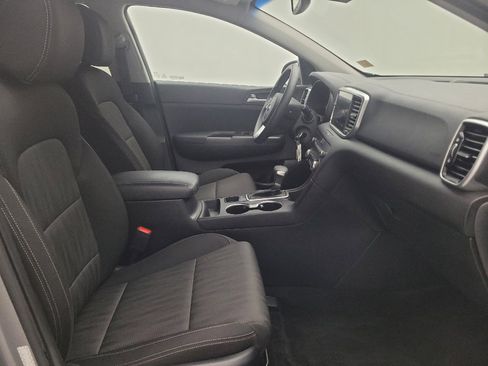 Used 2021 Kia Sportage LX FWD image 21