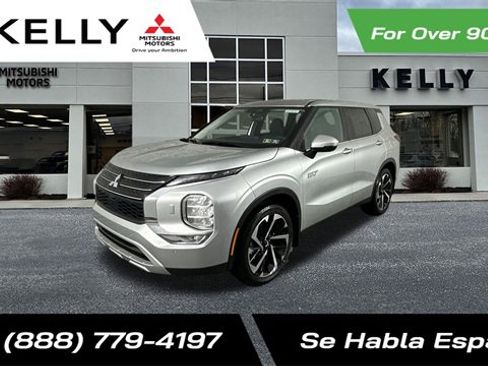 New 2025 Mitsubishi Outlander SE image 1