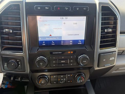 Used 2020 Ford F350 XLT w/ XLT Value Package AWD/4WD image 17