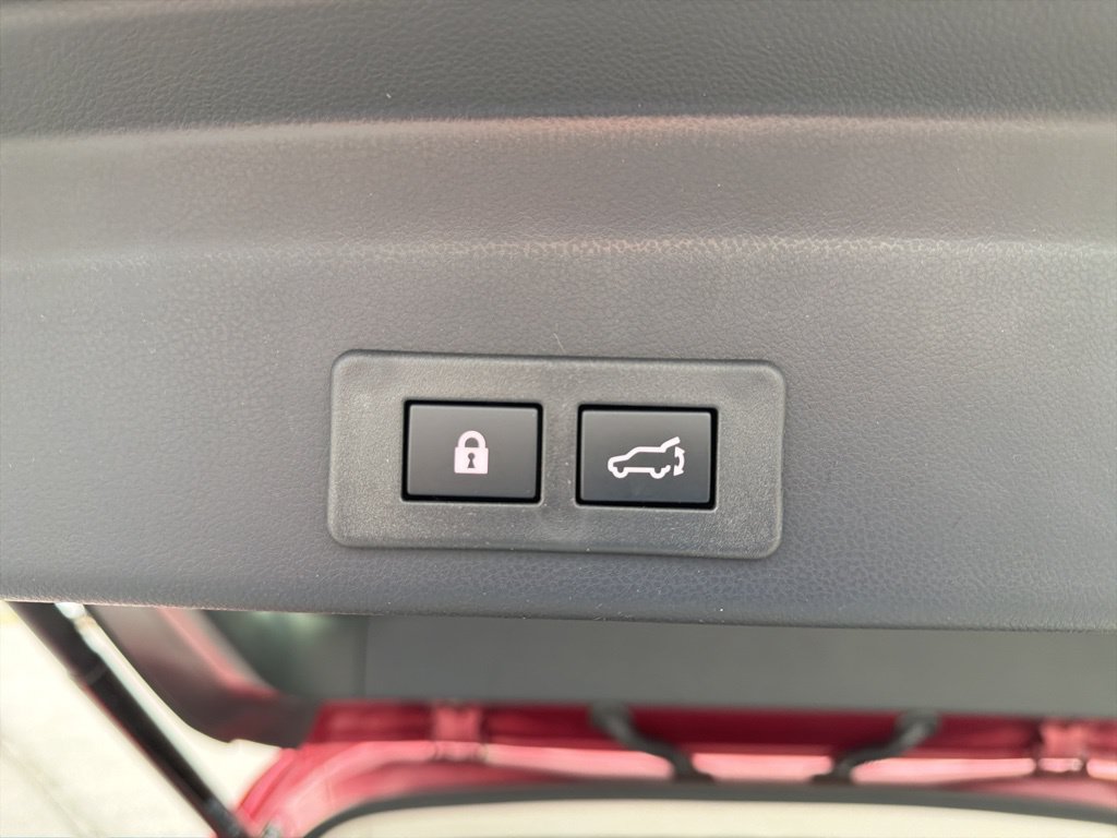 Certified 2025 Subaru Ascent Premium AWD/4WD image 19