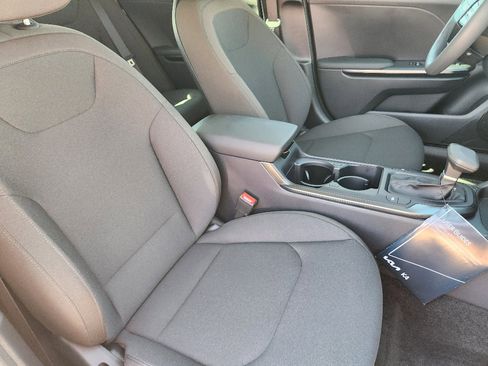 New 2026 Kia K4 LXS image 10