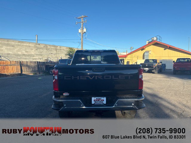 Used 2020 Chevrolet Silverado 3500 LTZ w/ LTZ Premium Package AWD/4WD image 6
