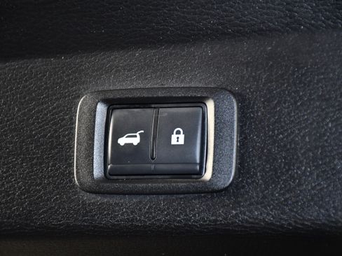 Used 2025 Mitsubishi Outlander SE AWD/4WD image 51
