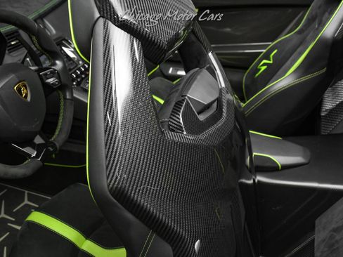 Used 2016 Lamborghini Aventador LP 750-4 Superveloce image 18