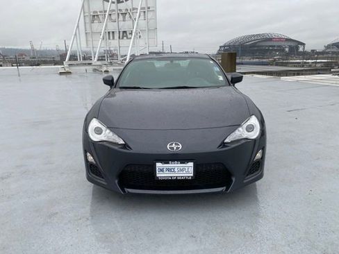 Used 2013 Scion FR-S image 3