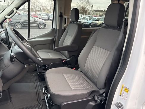 Used 2025 Ford Transit 350 XL image 4