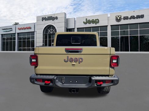New 2026 Jeep Gladiator Rubicon image 4