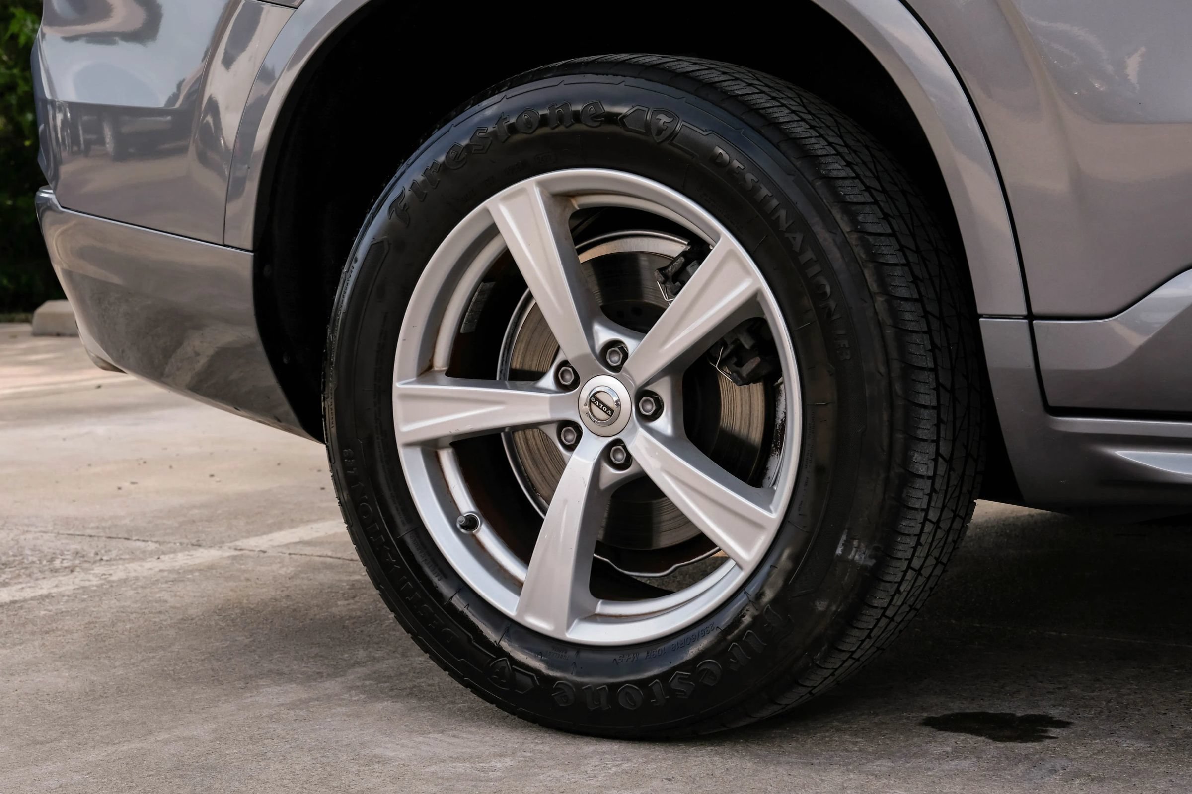 Used 2017 Volvo XC90 T5 Momentum w/ Vision Package FWD image 57