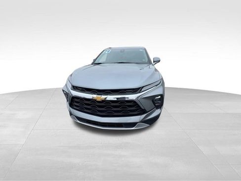 Certified 2024 Chevrolet Blazer LT w/ Convenience Package image 3