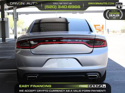 Used 2015 Dodge Charger SE RWD image 6