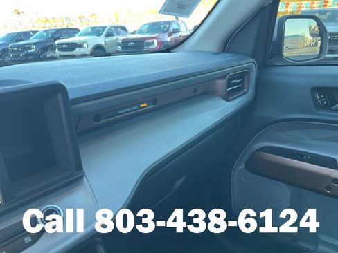 Used 2022 Ford Maverick Lariat w/ Equipment Group 500A Standard image 28