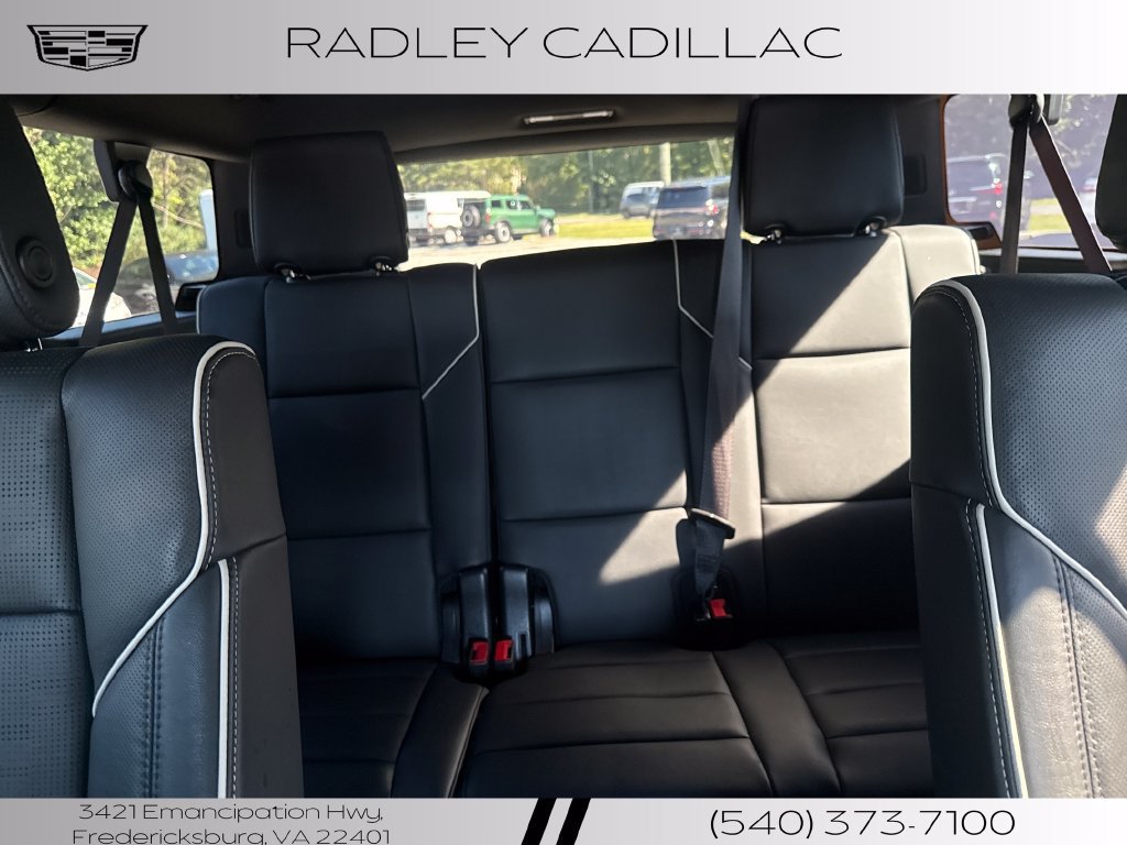 Used 2022 Cadillac Escalade ESV Sport AWD/4WD image 16