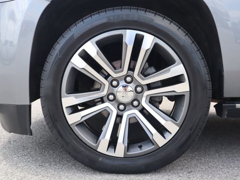 Used 2019 GMC Yukon XL Denali w/ Denali Ultimate Package AWD/4WD image 11